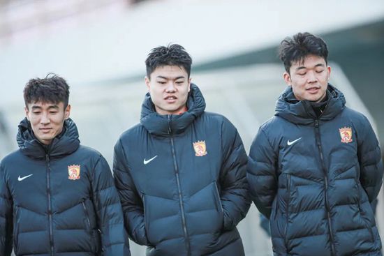 我们没必要去修饰这个东西，好像是我们觉得这个画面应该是什么样子的，就应该做成什么样子。